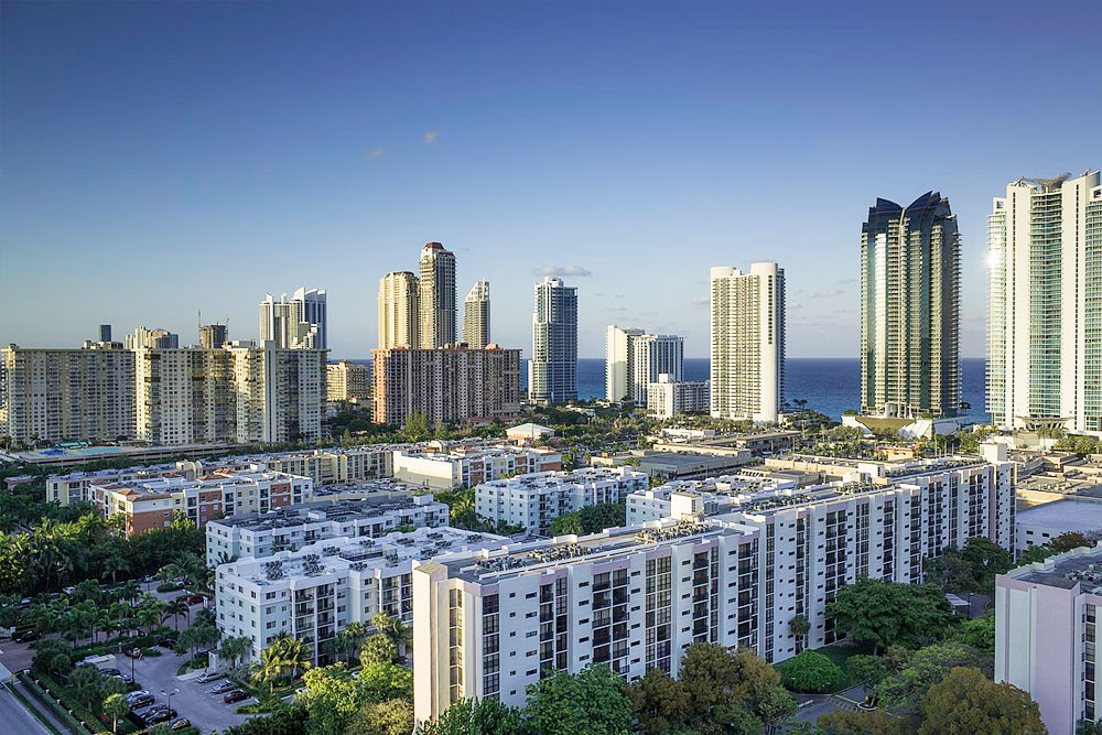 Courier service in Sunny Isles Beach